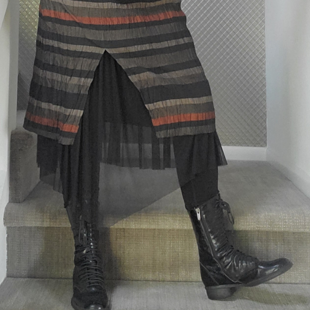 Skirt - Picture 9 of 9